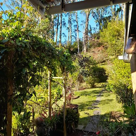 Le Val Rambaud Bed and Breakfast Σαιν-Ντενί Εξωτερικό φωτογραφία